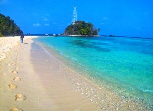 PULAU SENUA,POTENSI BESAR WISATA NATUNA